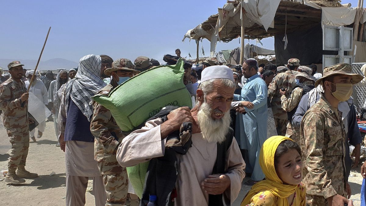 Vrátíme se do Afghánistánu, pokud tam přijde Al-Káida, řekl britský ministr